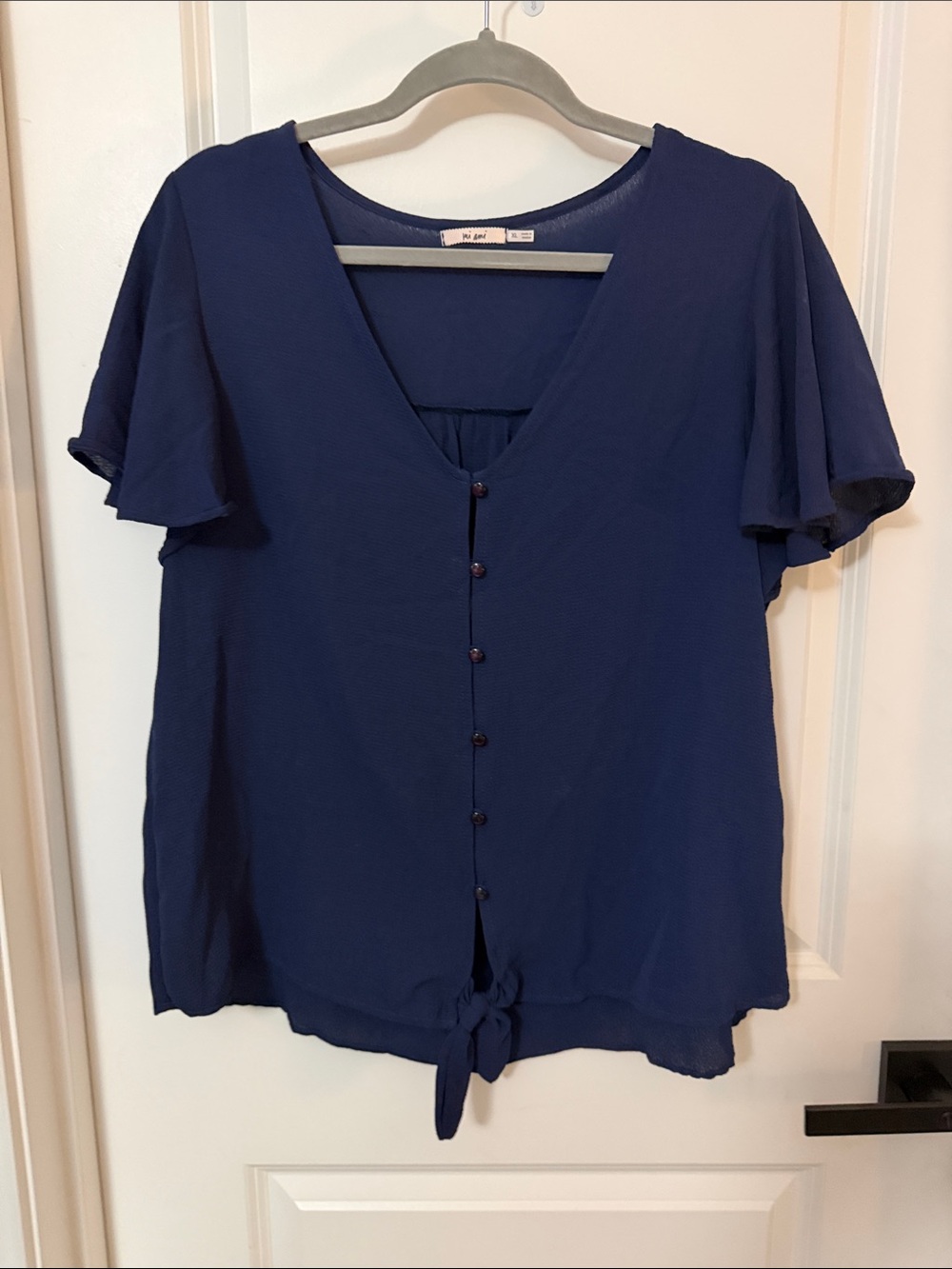miami Navy Button-Front V-Neck Tie-Hem Blouse